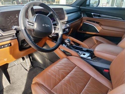 Glacial White Pearl 2024 Kia Telluride SX-Prestige X-Pro