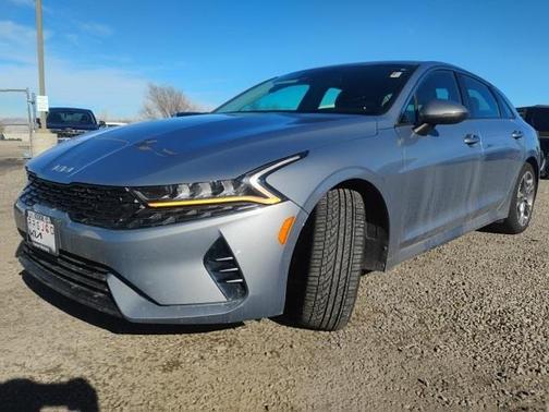 2022 Kia K5 LXS