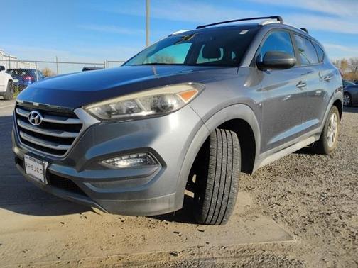 2017 Hyundai TUCSON SE