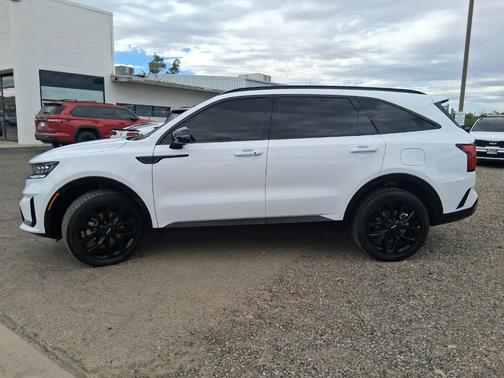 Glacial White Pearl 2023 Kia Sorento SX-PRESTIGE