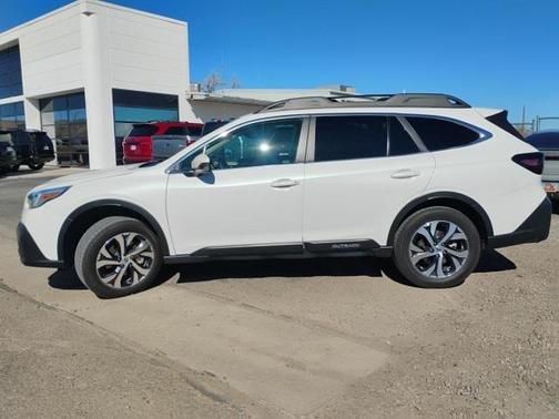 2022 Subaru Outback Limited XT