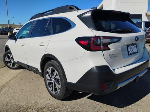 2022 Subaru Outback Limited XT