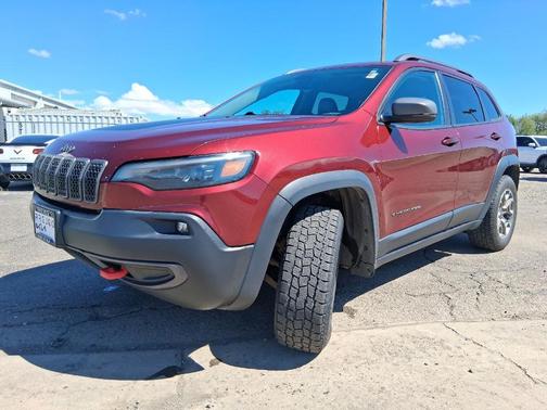 Velvet Red Pearlcoat 2020 Jeep Cherokee Trailhawk