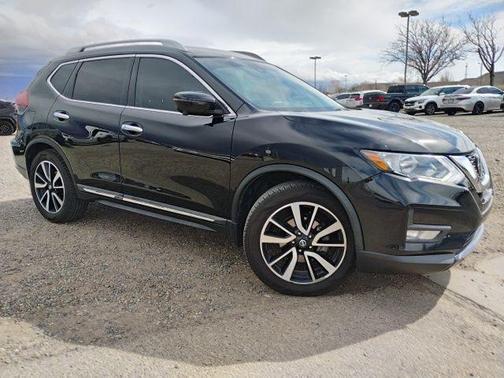 2020 Nissan Rogue SL