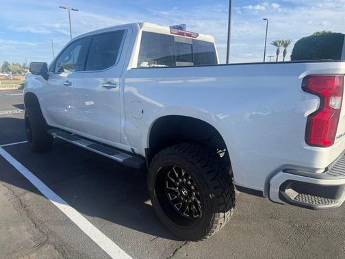 2019 Chevrolet Silverado 1500 High Country