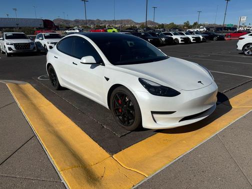 2023 Tesla Model 3 Performance