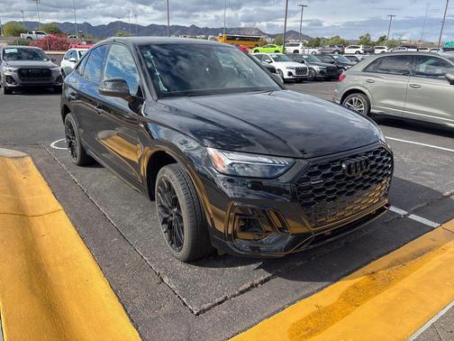 2024 Audi Q5 45 S line Prestige