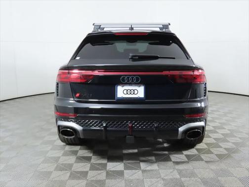 2025 Audi RS Q8 4.0T
