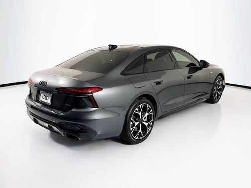 Daytona Gray Pearl Effect 2026 Audi A6 Premium Plus quattro S tronic