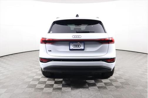 2025 Audi Q6 e-tron Premium