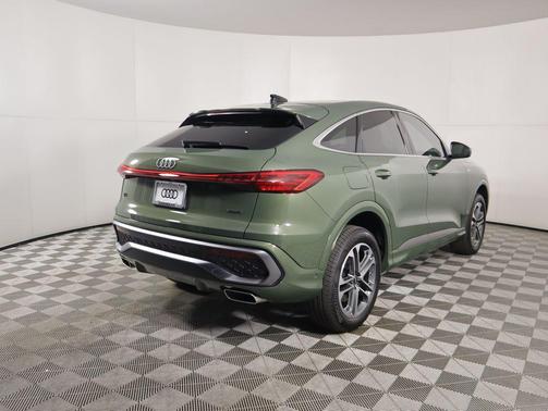 2025 Audi Q5 Premium Plus TFSI quattro S tronic