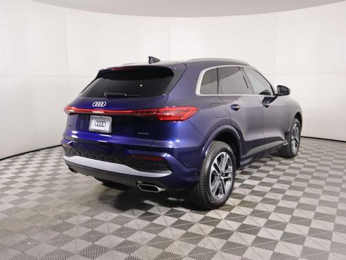 2025 Audi Q5 Premium Plus TFSI quattro S tronic