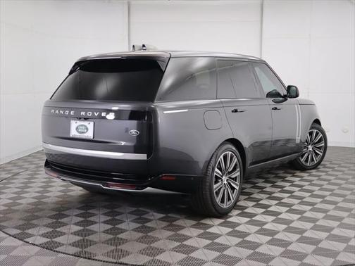 2023 Land Rover Range Rover Autobiography