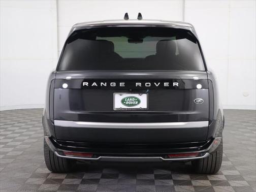 2023 Land Rover Range Rover Autobiography