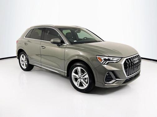 Chronos Gray Metallic 2023 Audi Q3 45 S line Premium Plus