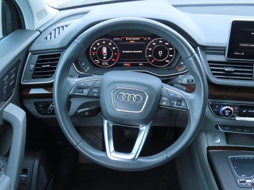2019 Audi Q5 2.0T Premium Plus