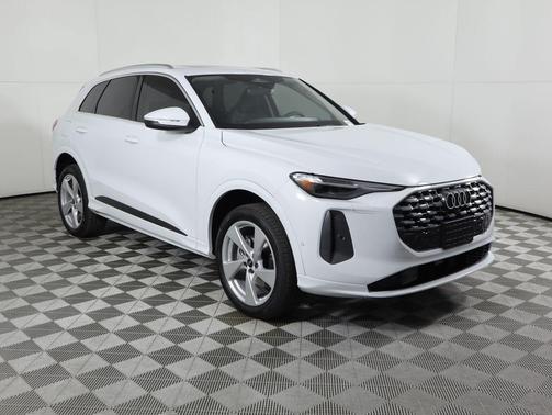 2025 Audi Q5 Premium Plus