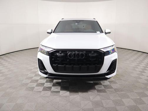 2026 Audi Q7 55 Premium Plus