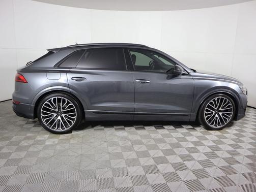 2024 Audi SQ8 4.0T Premium Plus