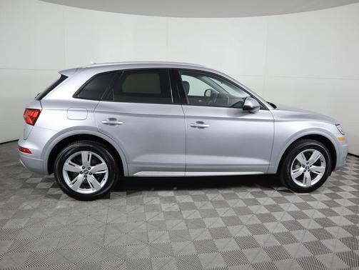 2018 Audi Q5 2.0T Tech Premium