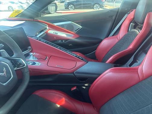 2022 Chevrolet Corvette Stingray w/2LT