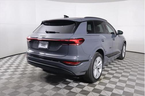 2025 Audi Q6 e-tron Premium