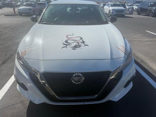 2021 Nissan Altima SR FWD