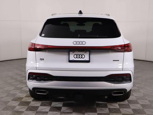 2025 Audi Q5 Premium Plus TFSI quattro S tronic