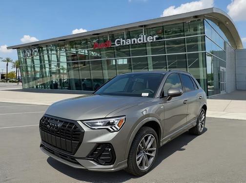 2025 Audi Q3 Premium 45 TFSI S line quattro Tiptronic