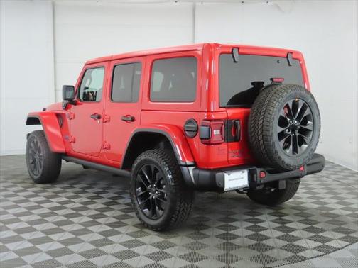 2025 Jeep Wrangler 4xe Sahara