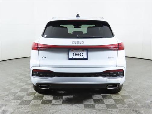 2025 Audi Q5 Premium