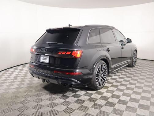 2025 Audi SQ7 4.0T Prestige