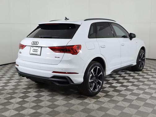 2025 Audi Q3 45 S line Premium Plus