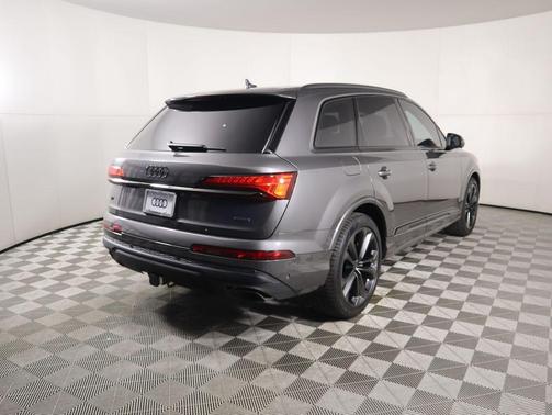2026 Audi Q7 55 Premium Plus