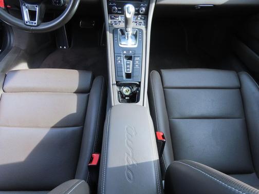 2017 Porsche 911 Turbo S