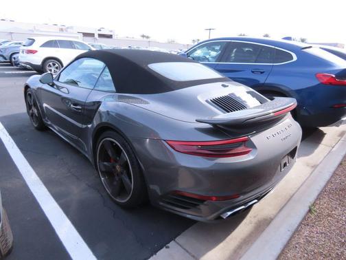 2017 Porsche 911 Turbo S