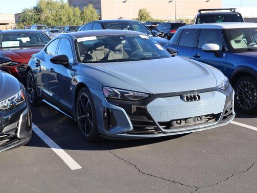 2023 Audi RS e-tron GT quattro