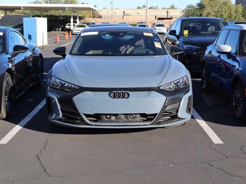 2023 Audi RS e-tron GT quattro