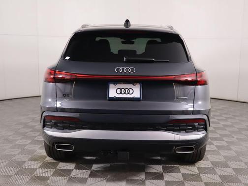 2025 Audi Q5 Premium Plus TFSI quattro S tronic