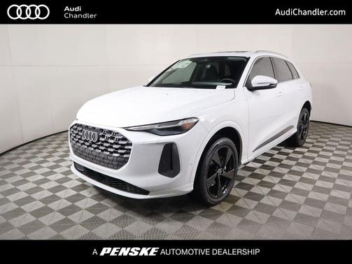 2025 Audi Q5 Premium Plus