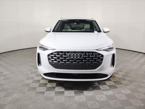 2025 Audi Q5 Premium
