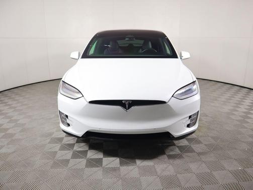 2019 Tesla Model X Long Range