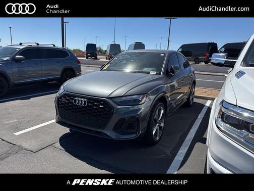 2023 Audi Q5 45 S line Prestige