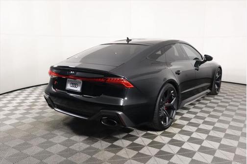 2025 Audi RS 7 4.0T Performance