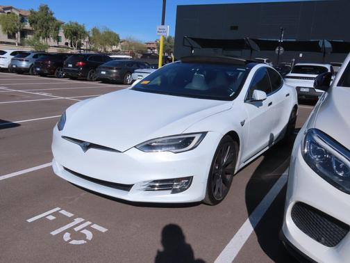 2018 Tesla Model S 100D