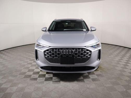 2025 Audi Q5 Premium TFSI quattro S tronic