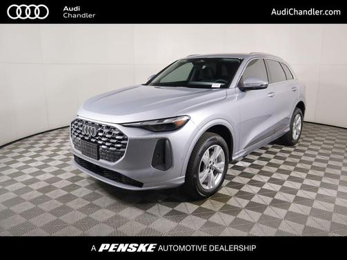 2025 Audi Q5 Premium TFSI quattro S tronic