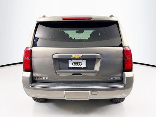 Pepperdust Metallic 2017 Chevrolet Tahoe Premier