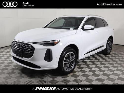 2025 Audi Q5 Premium TFSI quattro S tronic