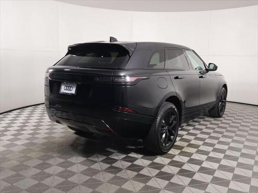 2025 Land Rover Range Rover Velar P250 SE R-Dynamic